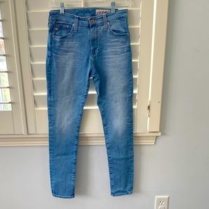 AG Jeans in PERFECT condition. Almost new!